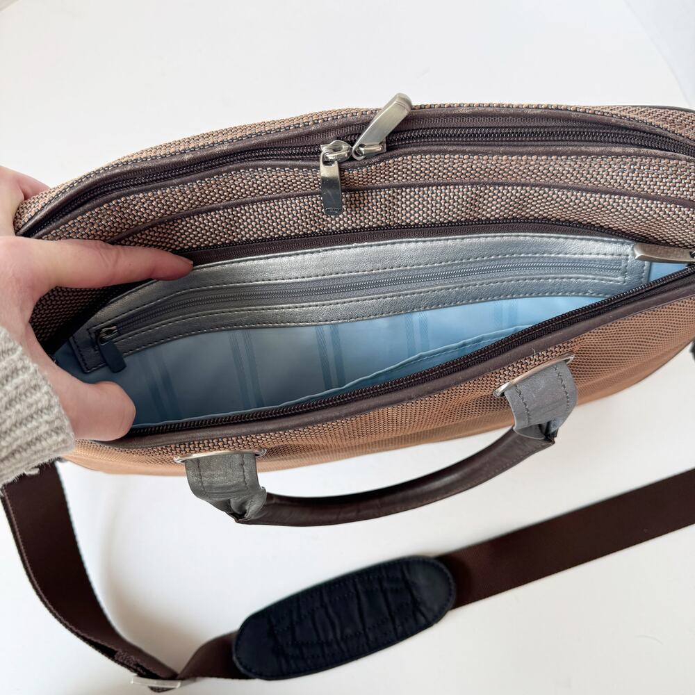 Tumi Brown Ballistic Nylon Leather Trim Laptop Briefcase Messenger Bag - Picture 11 of 14